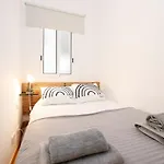 La Rambla - Catalonia Square Apt 4Bd-2Bth