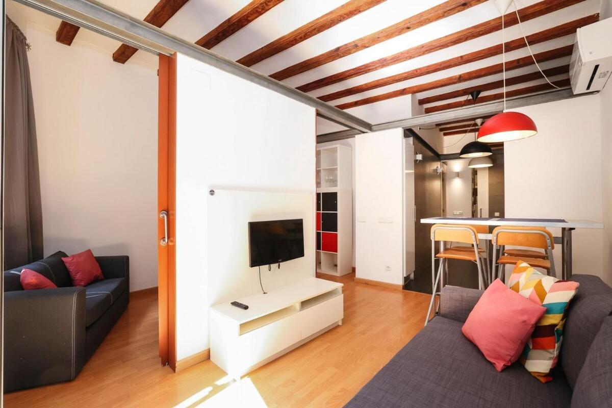 La Rambla - Catalonia Square 4bd-2bth *